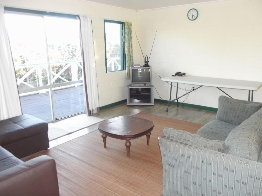 Green Lodge Holiday Homes Nuku'alofa Room photo